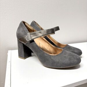 Chunky Mary Jane Heel